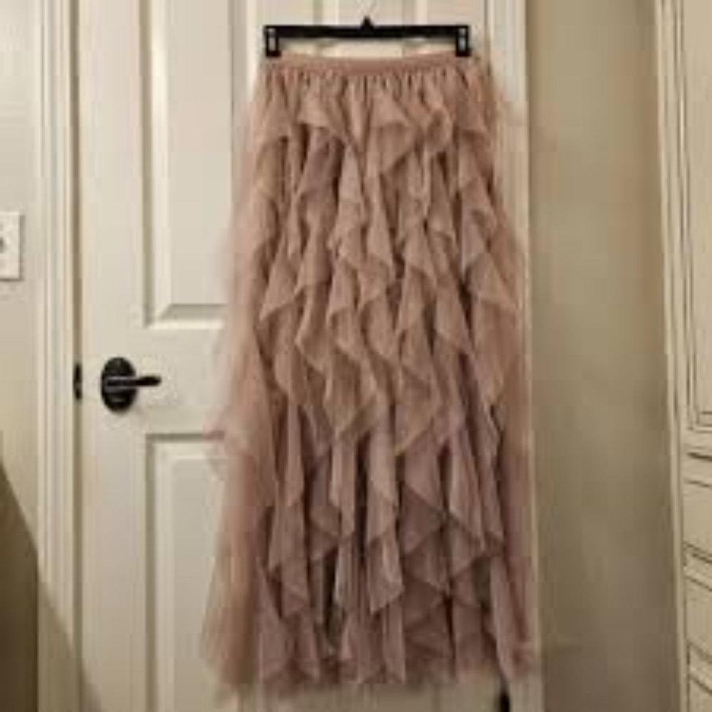 Gorgeous Mauve mesh Lavender Tulle Tiered Maxi Skirt Ruffles for photoshoot
